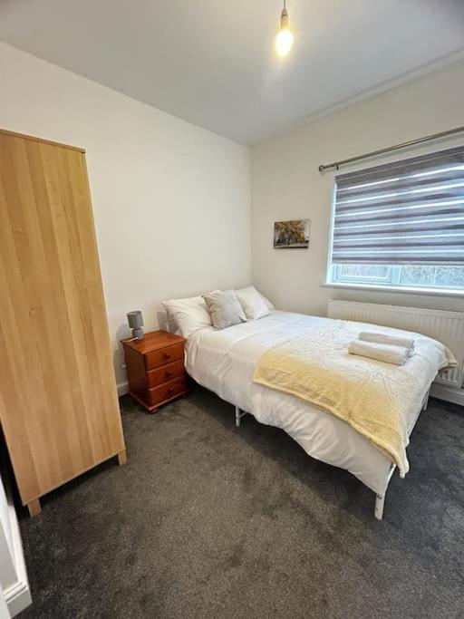 Lovely 5Br Home In Manchester. Close To The City Exterior photo